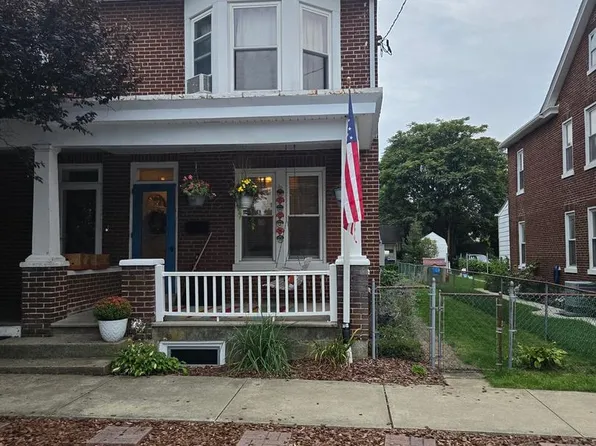 209 S Harrison St, Palmyra, PA 17078