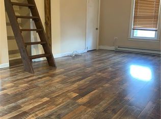 8 Hough St #2, Plainville, CT 06062