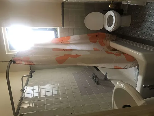 Rented by null | media 11