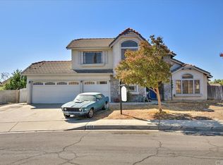 1753 W Via Verde Dr, Rialto, CA 92377