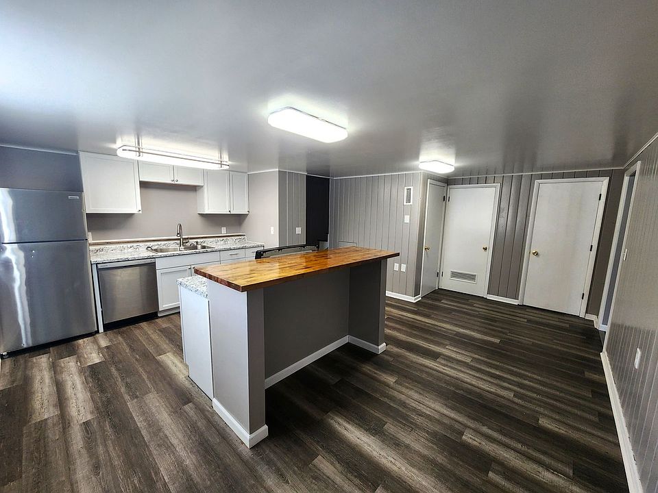 1st image of 1721 9th St