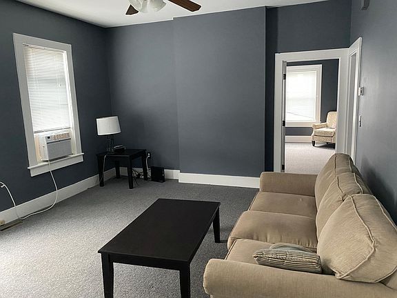 1st floor living room