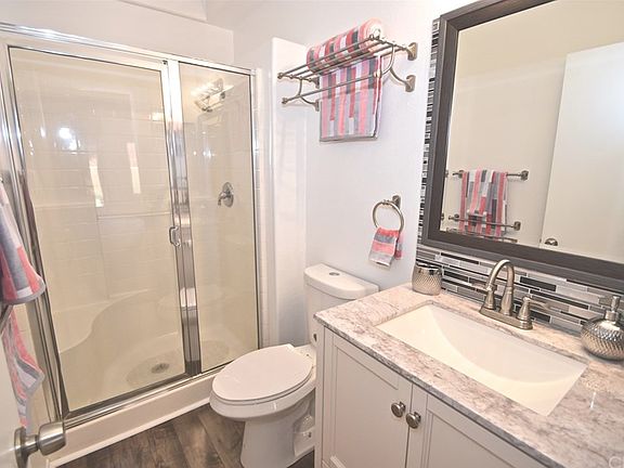 4th image of 15880 Bonita Verde Ct