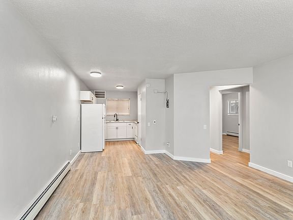 4th image of 306-450 E Chipeta Ave #490108081