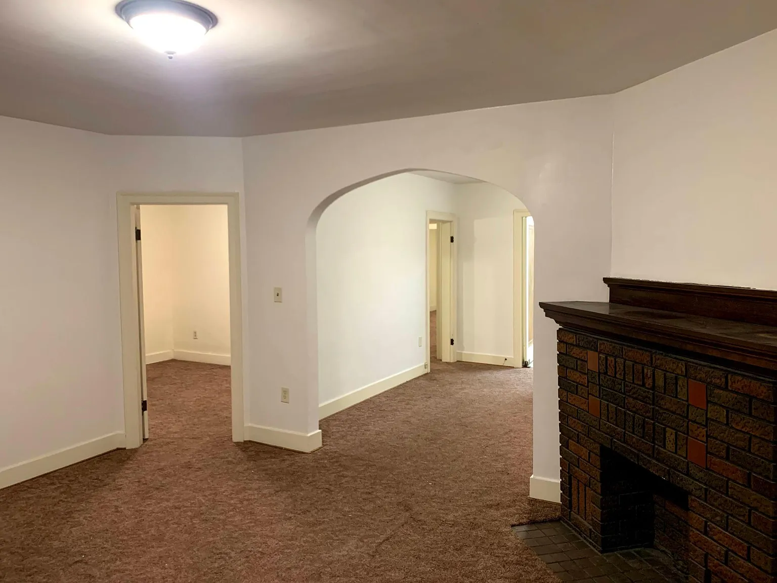 3 bed, 1250 sqft, $1,150 — Photo 2
