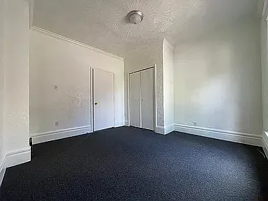 298 Torrey St — Photo 2