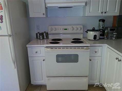 3rd image of 8031 Lake Dr APT 103