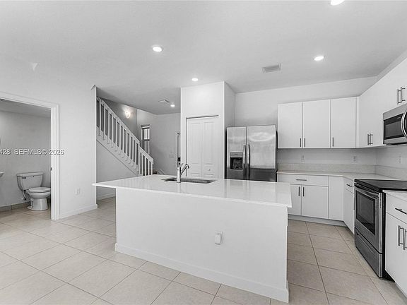 5th image of 4669 NW 118th Ave