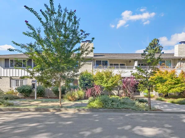 460 Lassen St APT 1, Los Altos, CA 94022