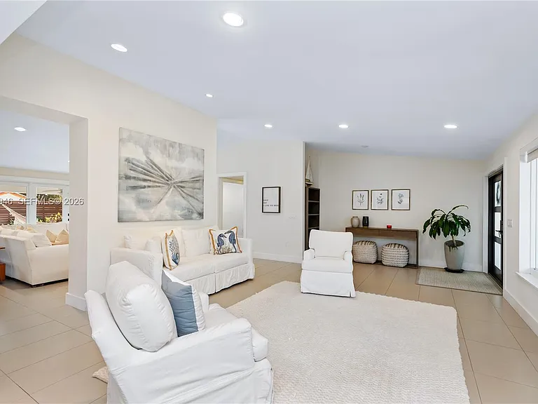 13303 SW 58th Ave — Photo 5