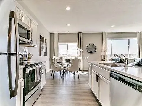 7000 Lake Ridge Ave #21 — Photo 9