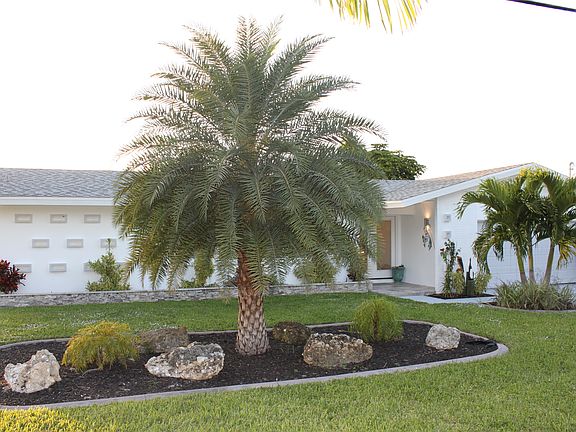2nd image of 5354 Coral Ave