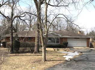 5710 Janes Ave, Downers Grove, IL 60516