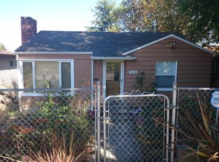 5630 34th Ave SW, Seattle, WA 98126