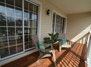 10204 Ashbrooke Ct #11, Oakton, VA 22124