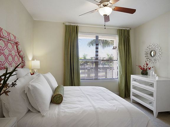 5th image of 10475 Gandy Blvd N #3586054
