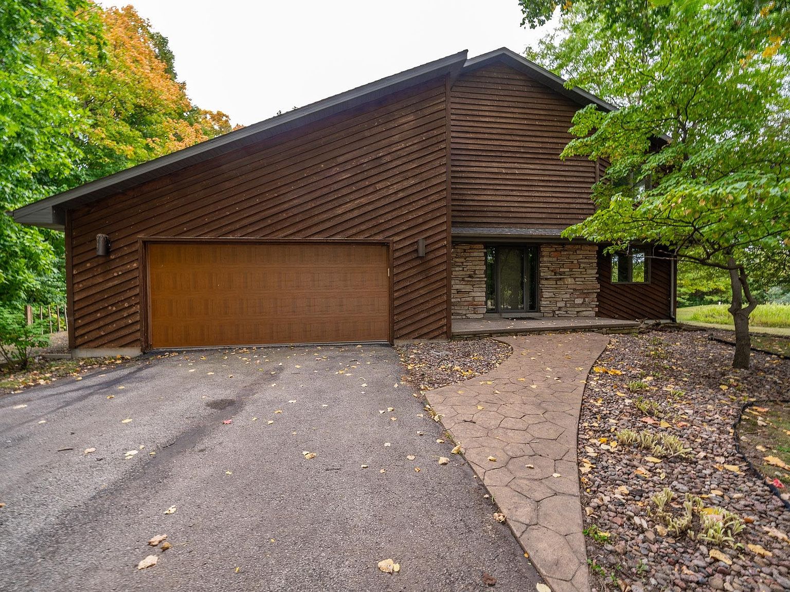 8344 Clayton Ave, Neenah, WI 54956 MLS 50281530 Zillow