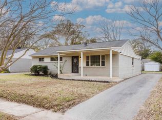 421 McDermitt Rd, Memphis, TN 38120