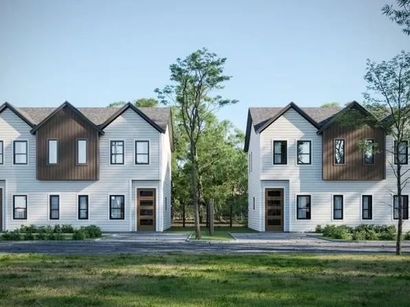 9011 Surry St, Houston, TX 77028