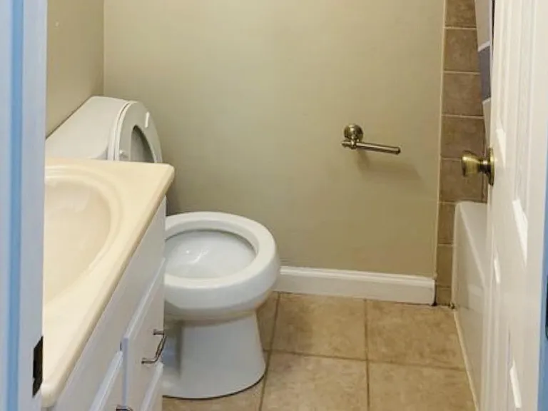 13714 Bidwell Pl — Photo 10