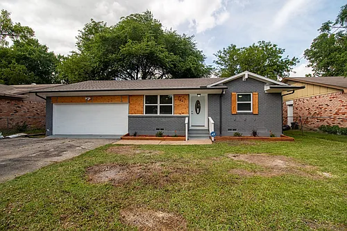 2641 Gross Rd Photo 1