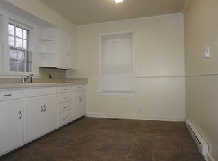 613 S 25th St, Herrin, IL 62948