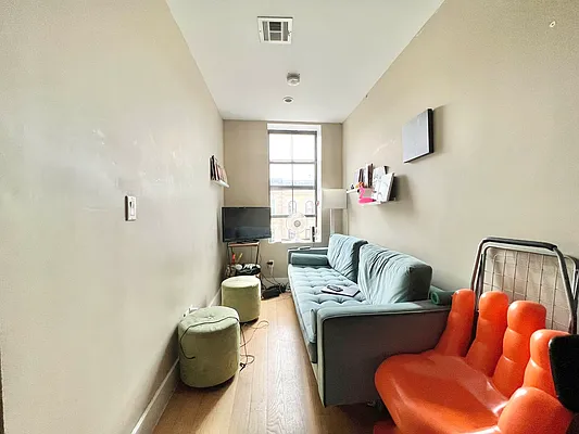 Rented by Doorway NYC, LLC | media 1