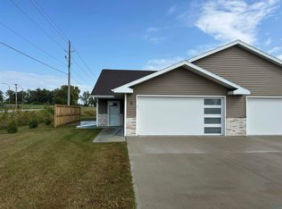 1821 W 6th St #8, Storm Lake, IA 50588
