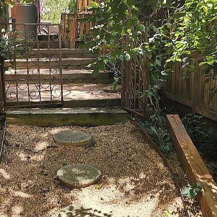 4th image of 1636 Waterford Ln