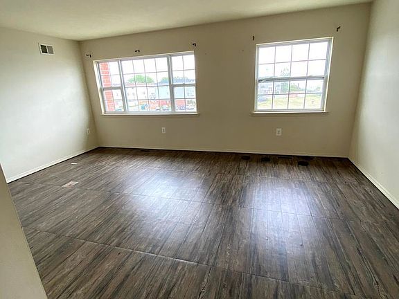 5th image of 219 Surf Dr Unit 134
