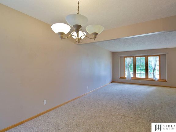4th image of 14508 S 21st St