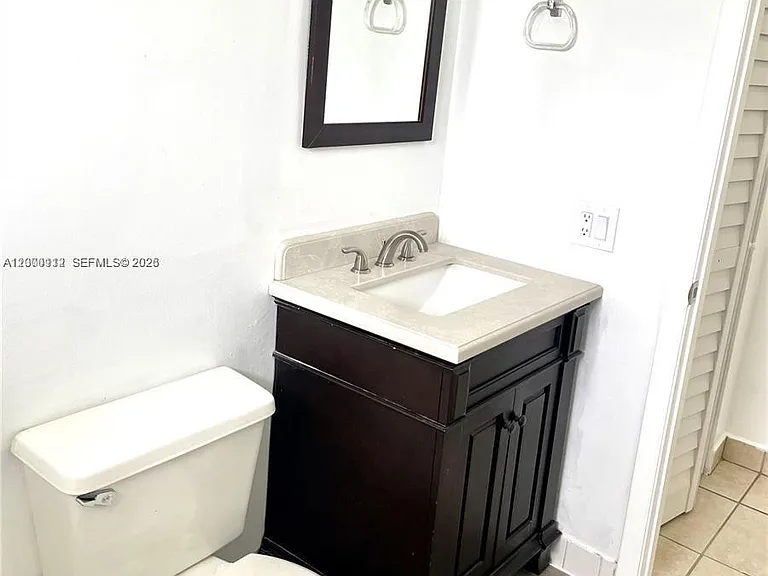 20044 SW 87th Pl #- — Photo 11