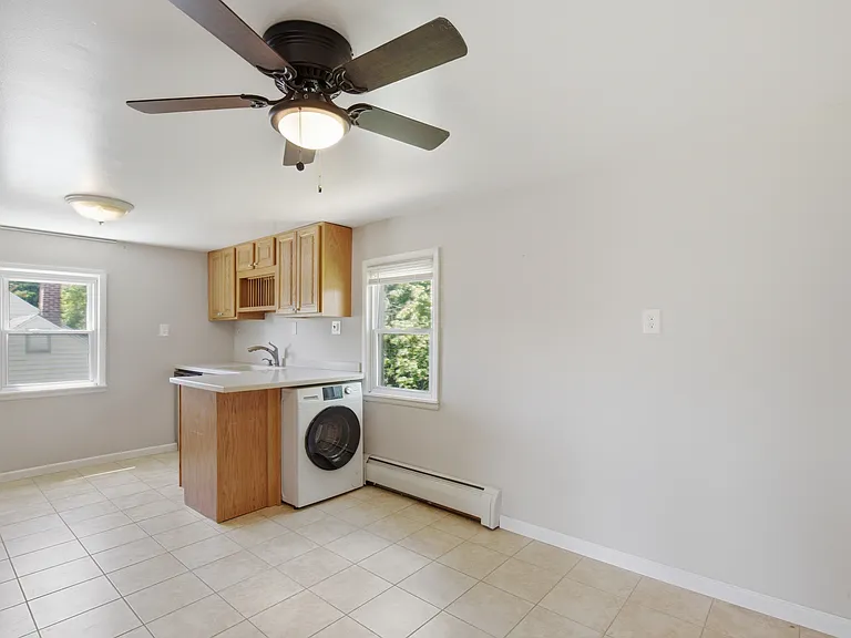 35 Fountain Ave — Photo 15