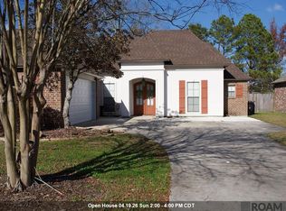 40432 Misty Oak Ct, Prairieville, LA 70769