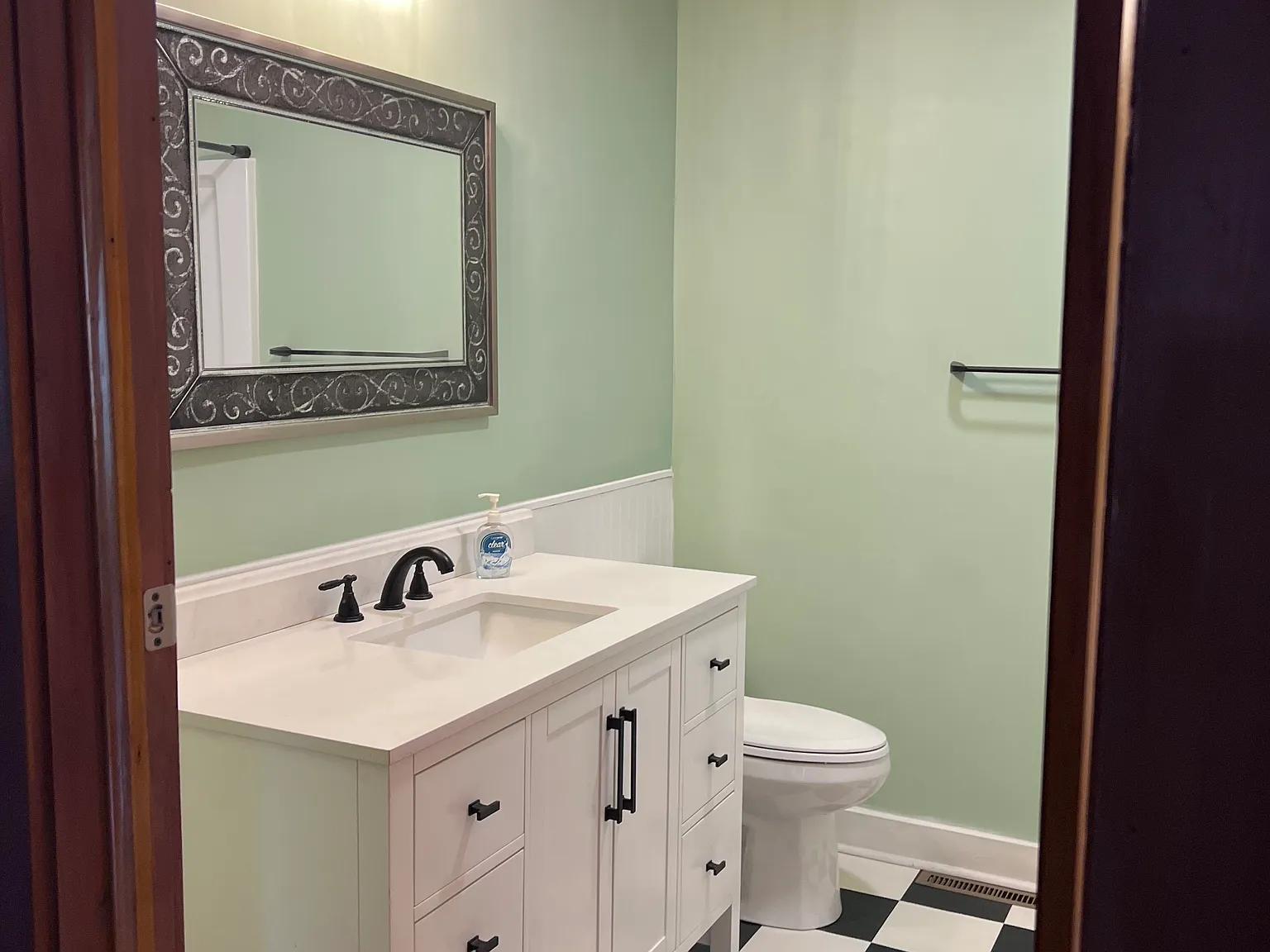 3 bed, 1488 sqft, $1,800 — Photo 3