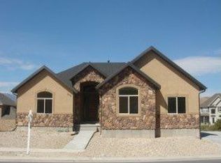 9175 Mount Airey Dr, Eagle Mountain, UT 84005