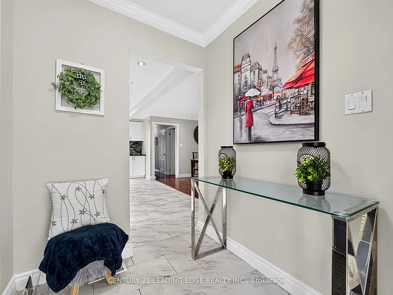 4012 Ellesmere Rd — Photo 5