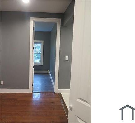 2nd image of 47 Caroline Ave