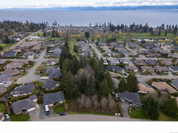 Prop Fairways Dr Lot A, Qualicum Beach, BC V9K 2J1