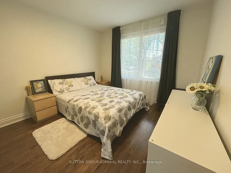 81 Searle Ave — Photo 13