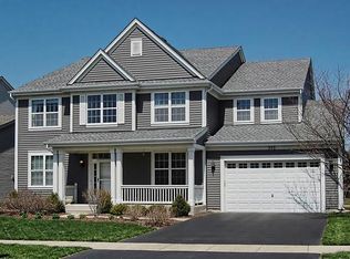 312 Inverness Dr, Cary, IL 60013
