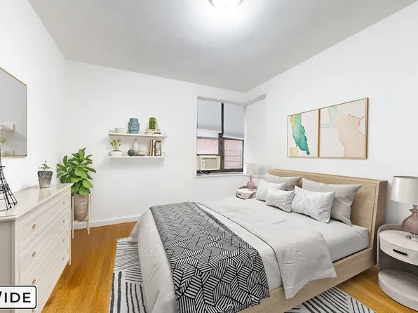 690 Fort Washington Avenue image 4 of 8