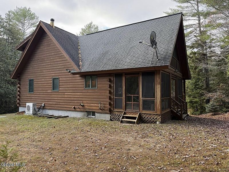 3rd image of 160 Sweenie Fields Road