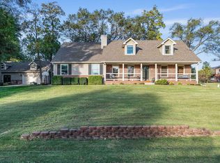 10 Lakewood Dr, Goddard, KS 67052