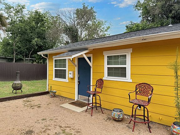 3rd image of 726 Denver Blvd #3