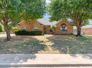 2218 Quail Ridge Dr, Weatherford, TX 76087