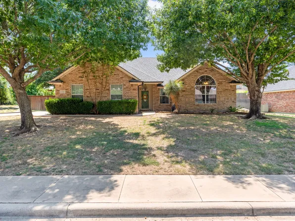 2218 Quail Ridge Dr, Weatherford, TX 76087