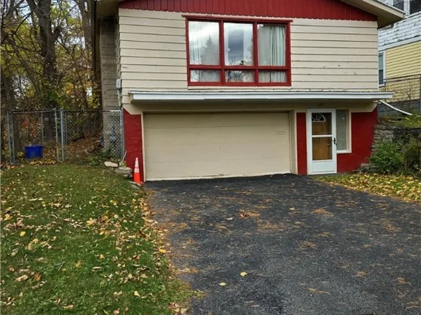 101 Boise Dr, Syracuse, NY 13210