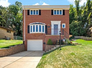 1145 Queensbury St, Pittsburgh, PA 15205