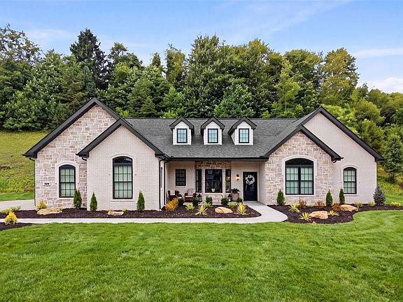 2nd image of 109 Field Brook Ln